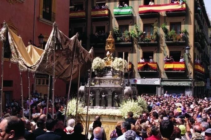 Granada celebra este jueves la procesión del Corpus, ceremonial mitad pagano, mitad religioso
