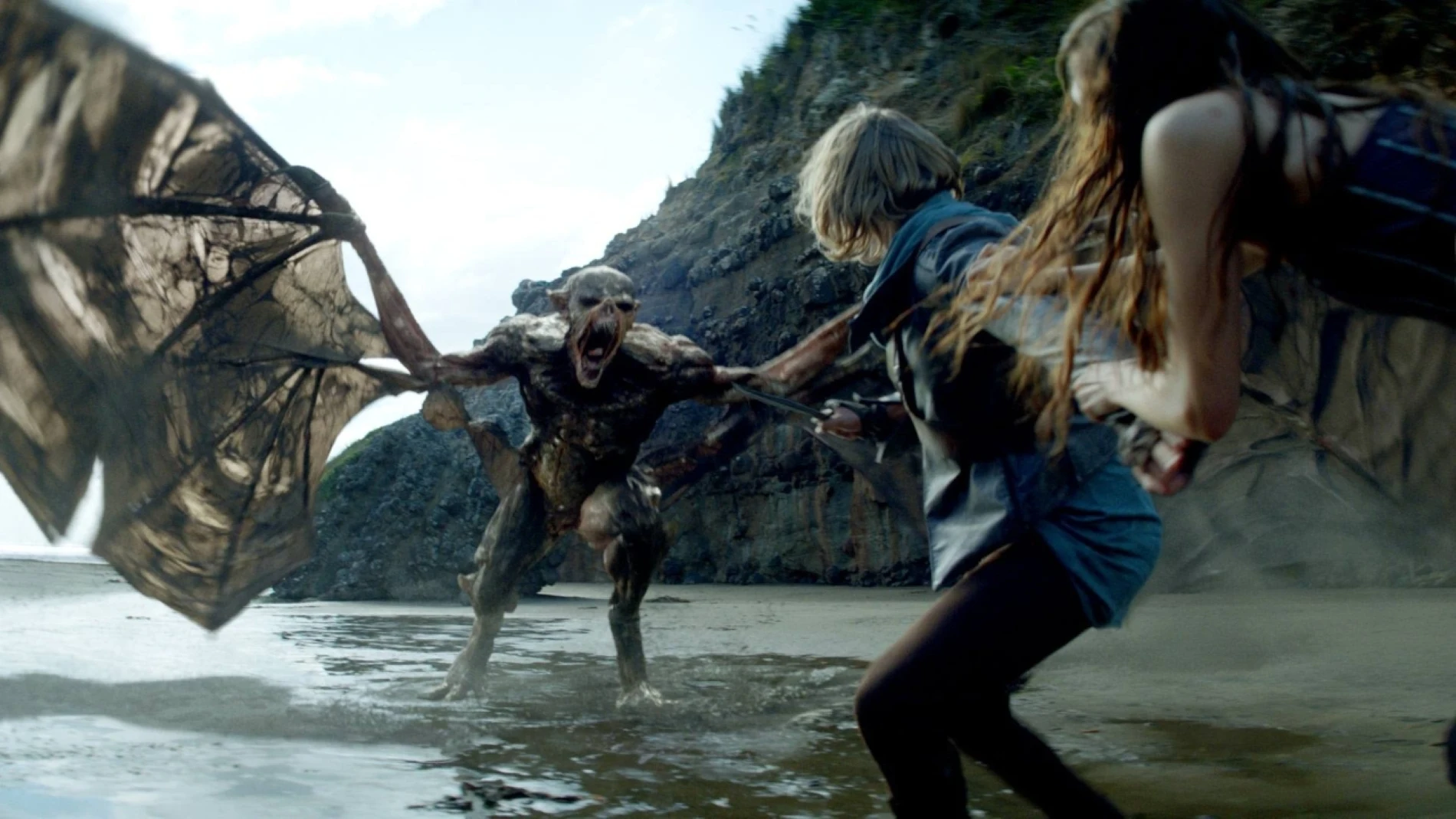 Esta serie rivaliza con 'El Señor de los Anillos' o 'The Witcher' y te ofrece un mundo único: puedes ver sus dos temporadas en streaming