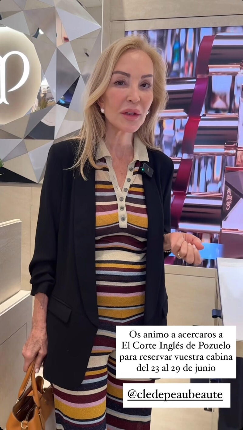 El look de Carmen Lomana.