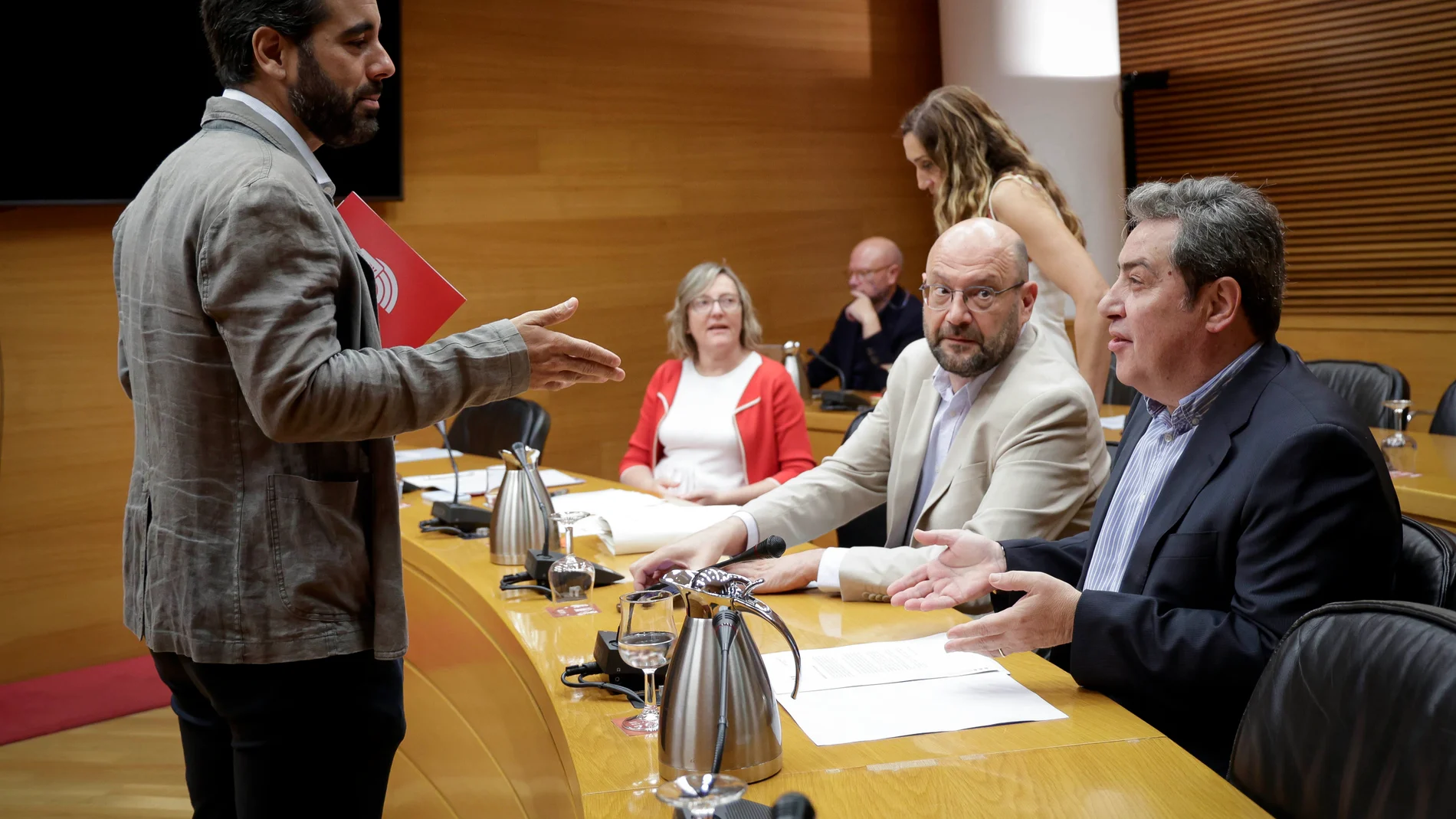 Les Corts aprueban ampliar el plan de trabajo de la Comisión de Investigación de la dana para incluir a las víctimas