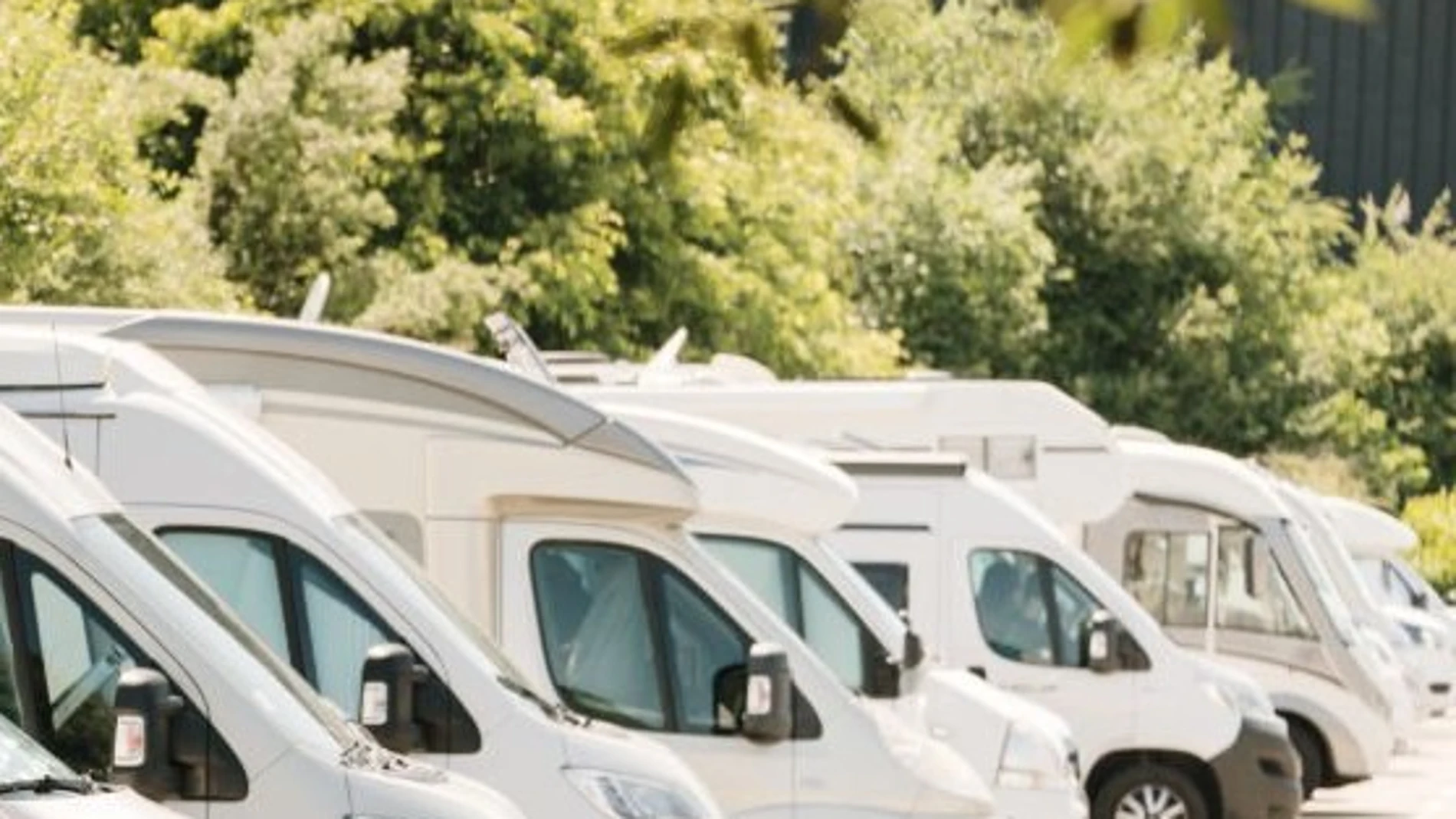 Un trabajador que vive en una caravana en Ibiza: "Estamos siendo víctimas de una persecución"