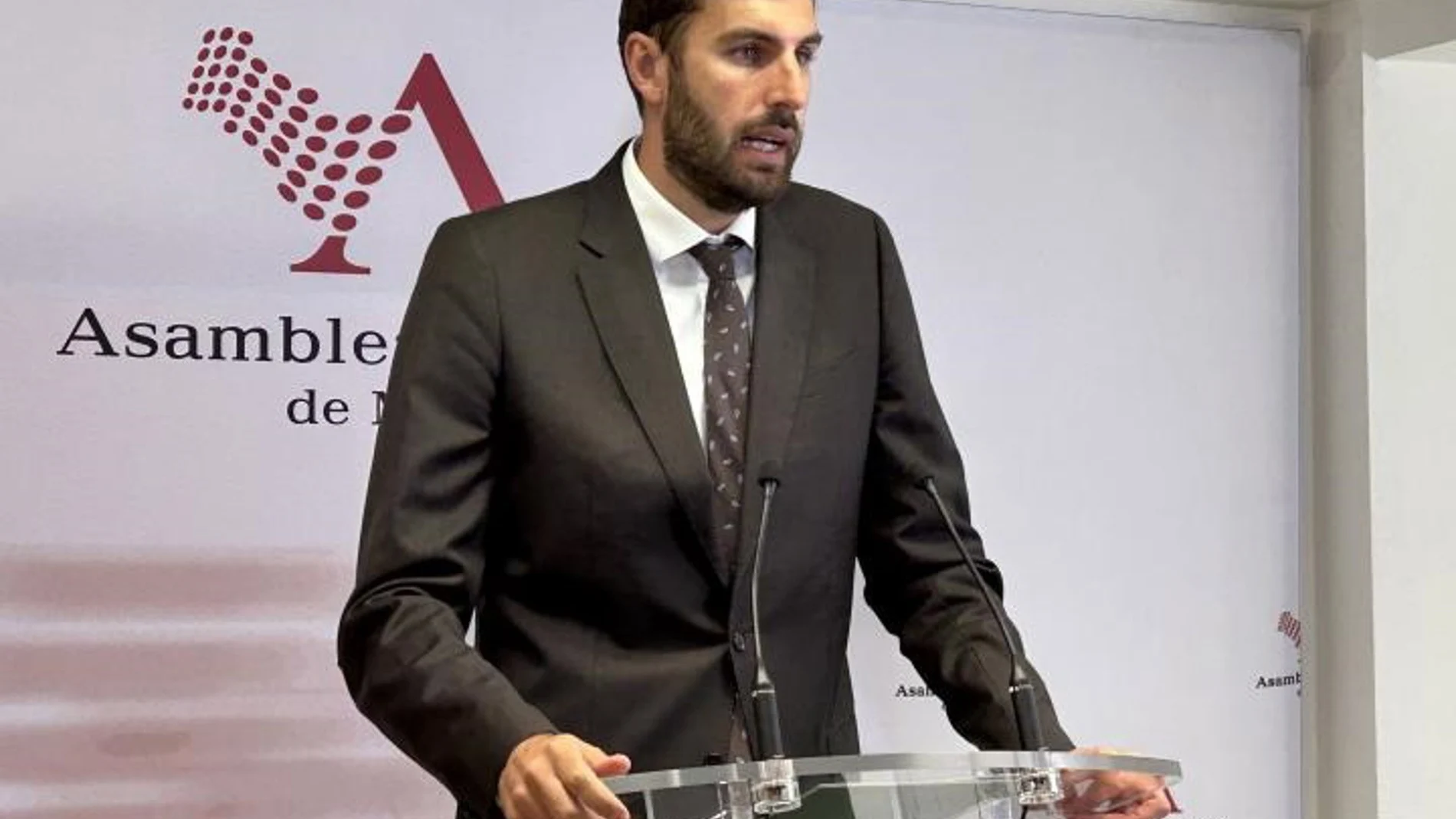 MURCIA.-Vox revisará "de arriba a abajo" los Presupuestos: "No puede haber partidas para el lobby LGTBI, ni para la Agenda 2030"