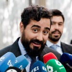 Alvise acude a declarar voluntariamente por el acoso en redes sociales a una fiscal