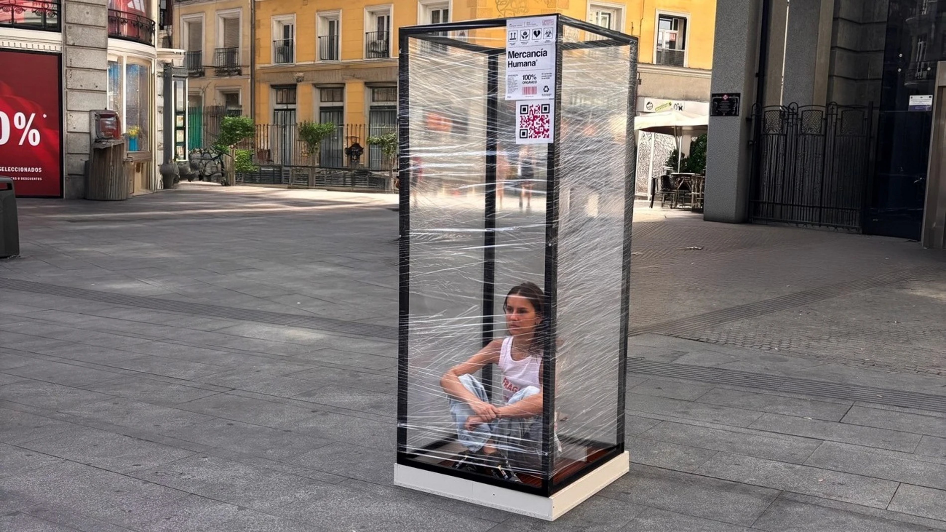 "Mercancía Humana", instalación de alumnas de la Universidad IE