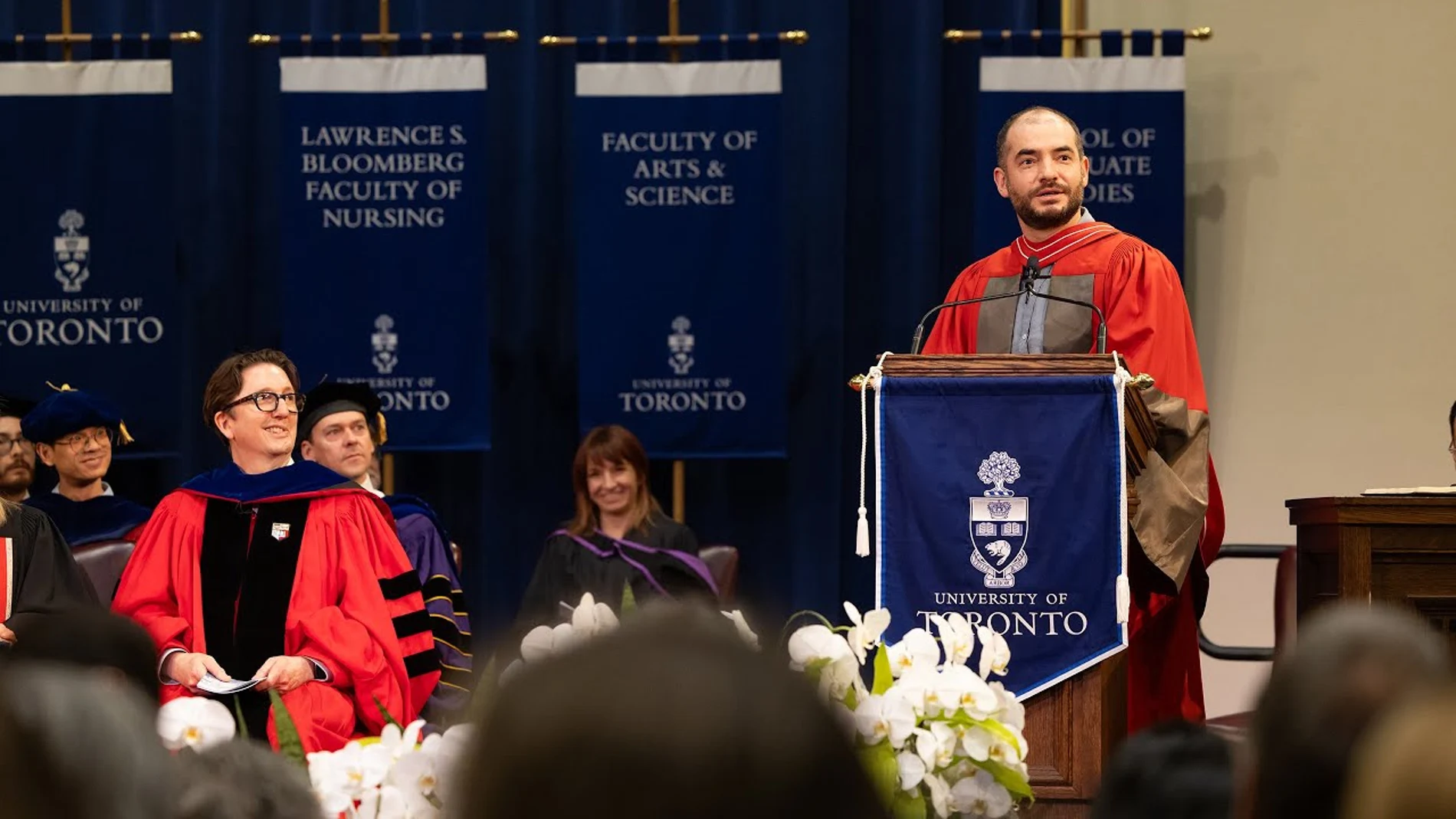 Ilya Sutskever ofreció un discurso mirando al futuro y a las capacidades de la IA