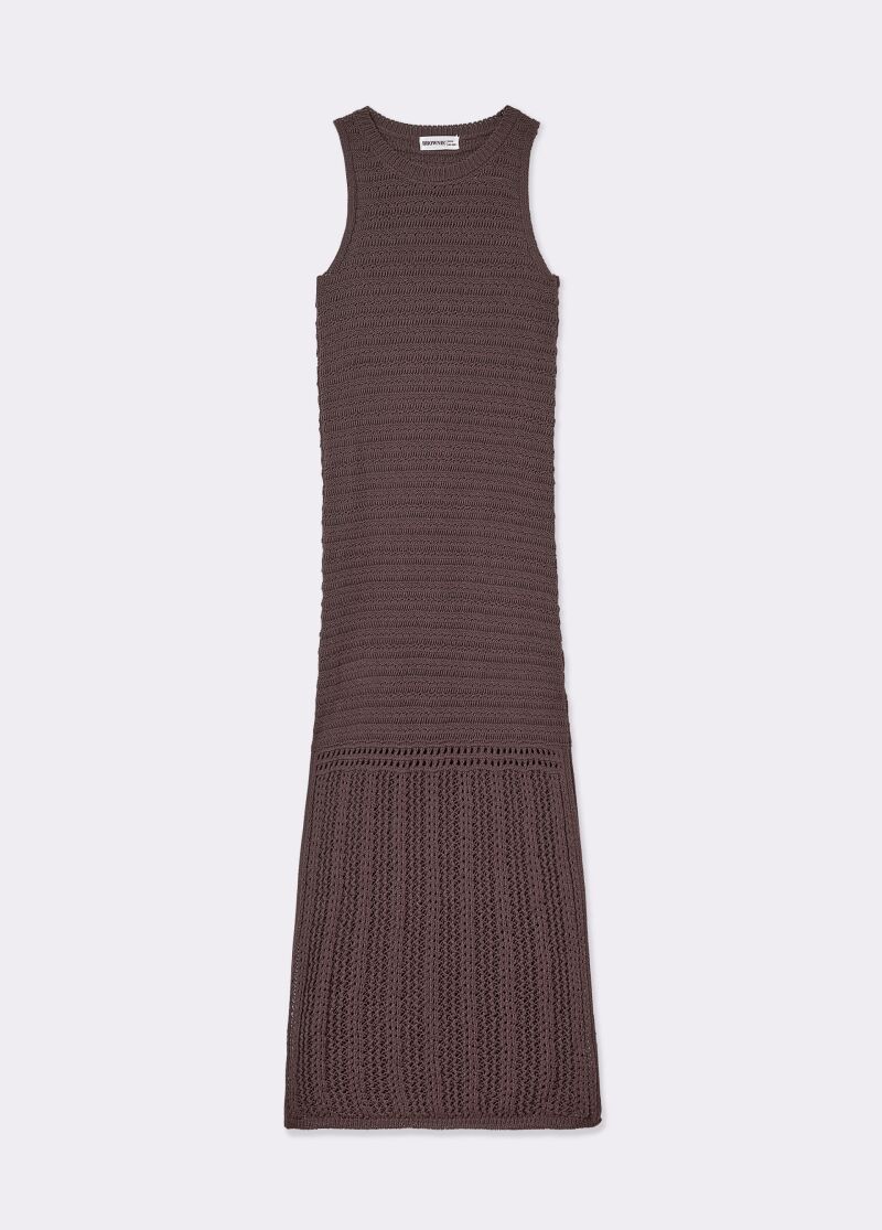 Vestido crochet largo.