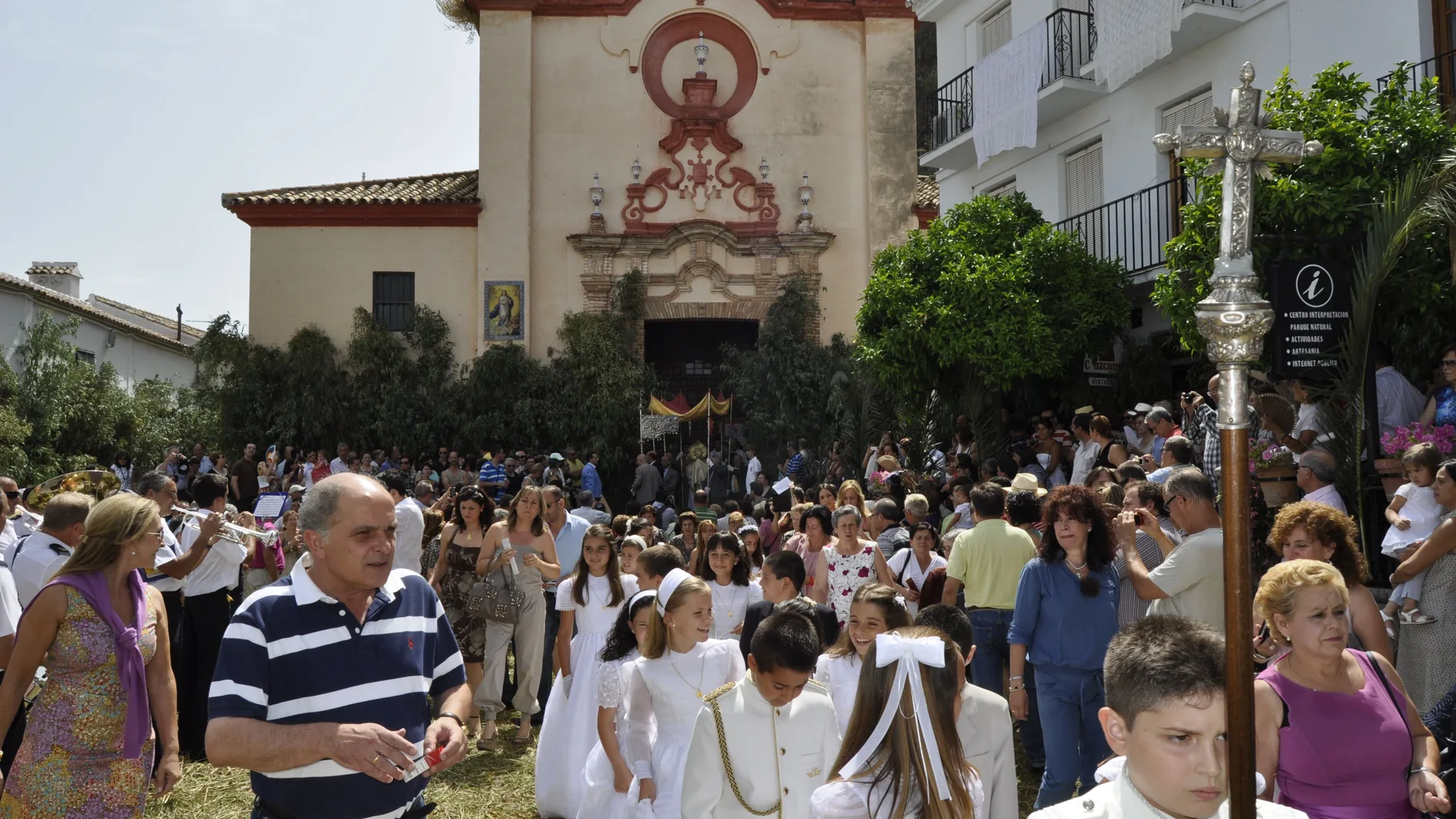 Corpus en Zahara de la Sierraa (Cádiz)