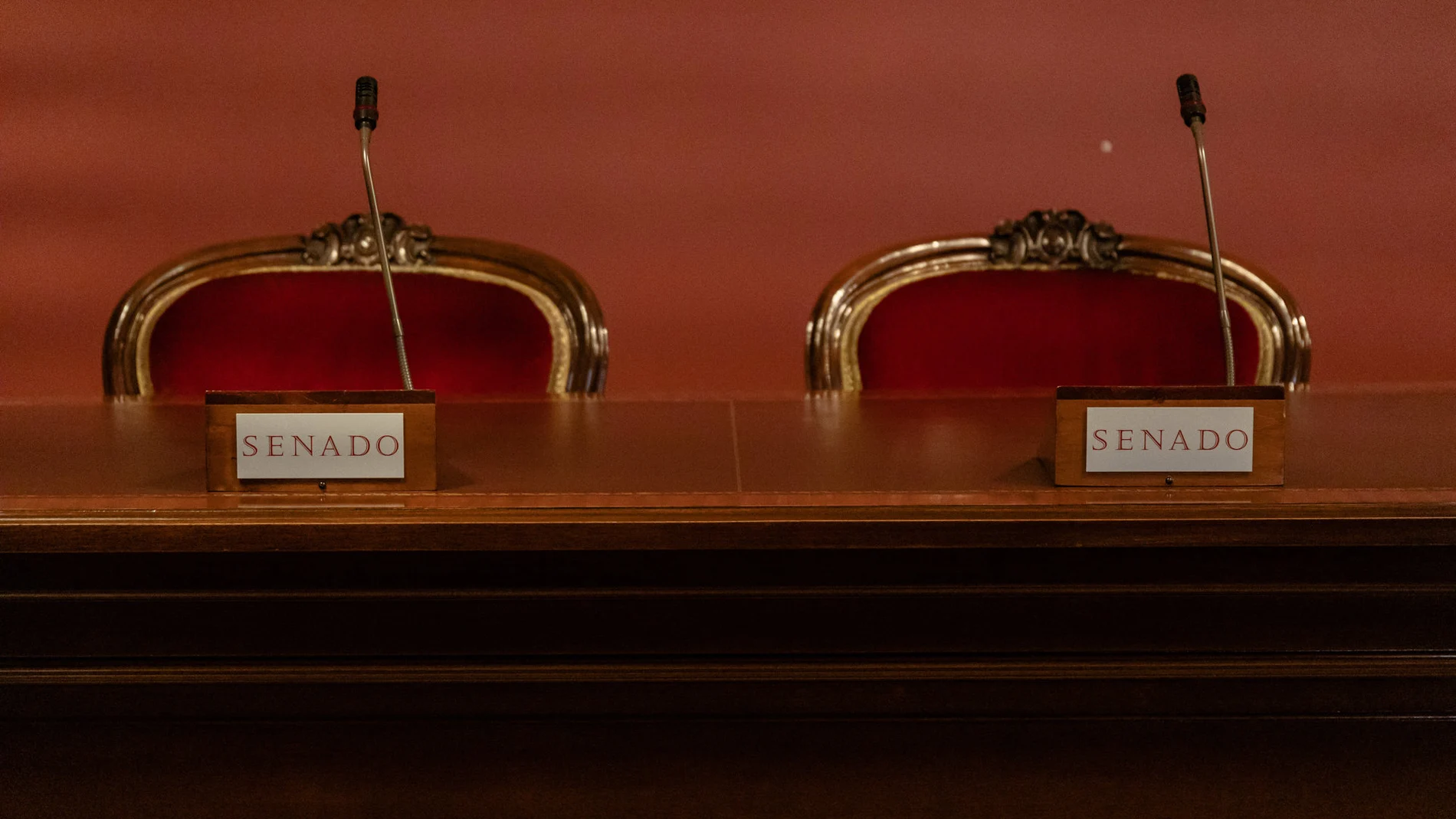 El Senado bate un nuevo récord de gasto en viajes de sus señorías: casi un millón de euros hasta abril de 2025