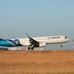 El primer vuelo directo Valencia-Canadá aterrizando en el Aeropuerto de Valencia esta mañana a las 07:30 horas