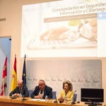 El consejero de Sanidad, Alejandro Vázquez, presenta la campaña junto a viceconsejero, Jesús García-Cruces; y la gerente regional de Salud, Violeta Martínez Pindado