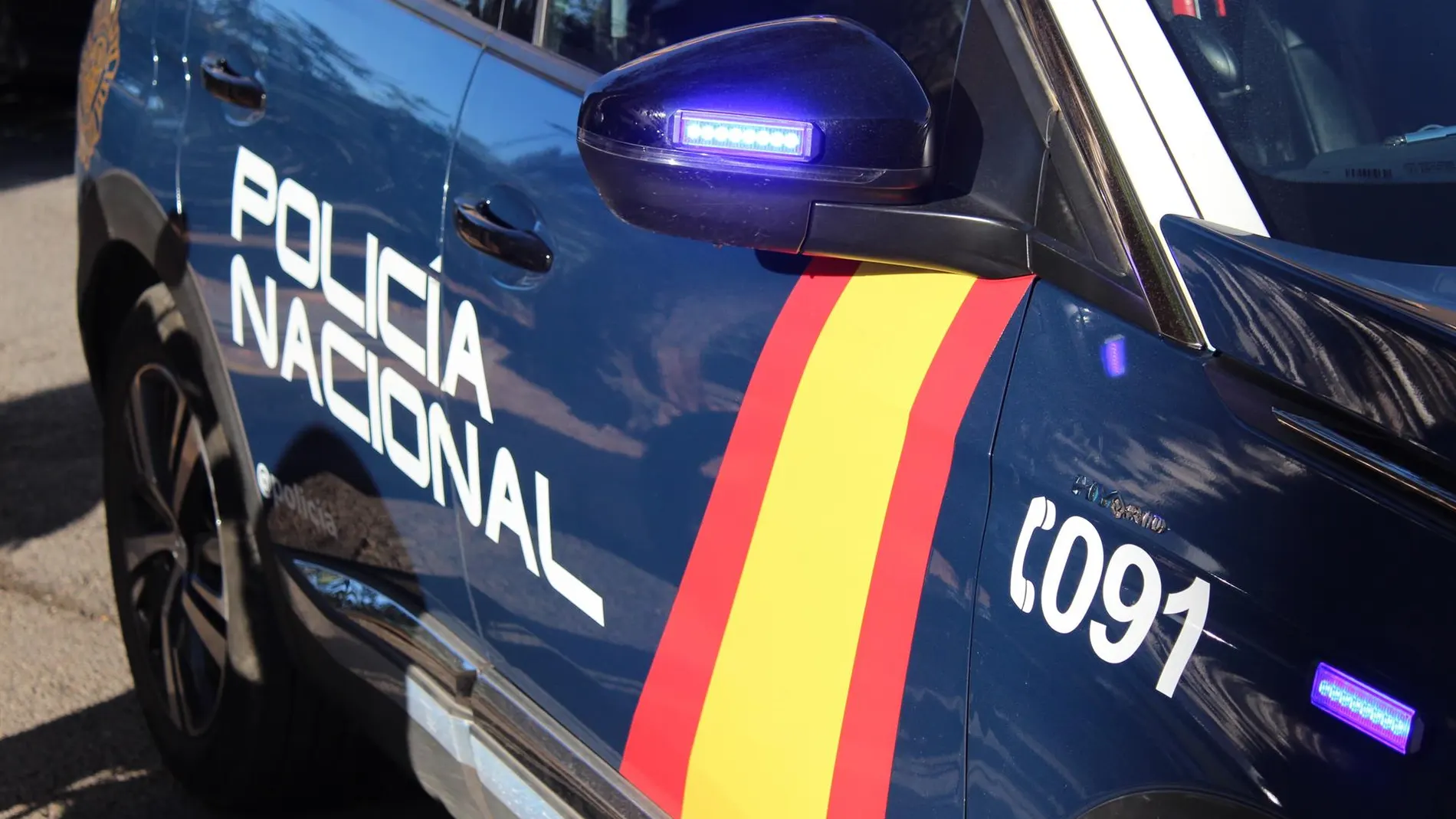 Sucesos.- La Policía localiza en Requena y Llíria (Valencia) a dos prófugos buscados por tráfico de drogas y homicidio