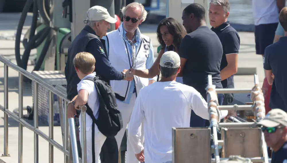El Rey Juan Carlos disfruta de un nuevo día de regatas