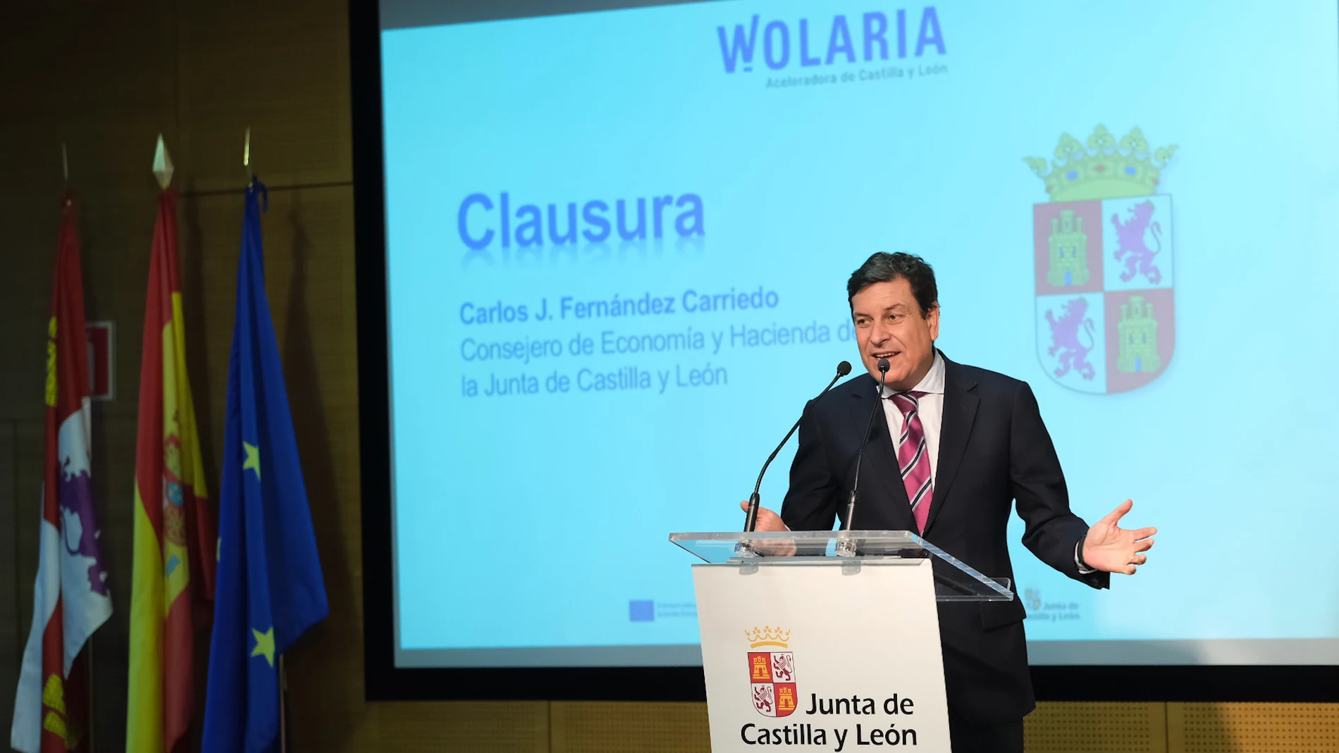 El consejero de Economía y Hacienda, Carlos Fernández Carriedo, durante un acto de Wolaria