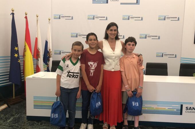 MURCIA.-Tres alumnos representarán a Cantabria en la Olimpiada Matemática Alevín en Murcia