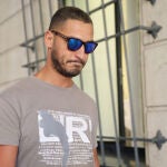 Alfonso Jesús Cabezuelo , miembros de 'La Manada' a la llegada a los juzgados de Sevilla.