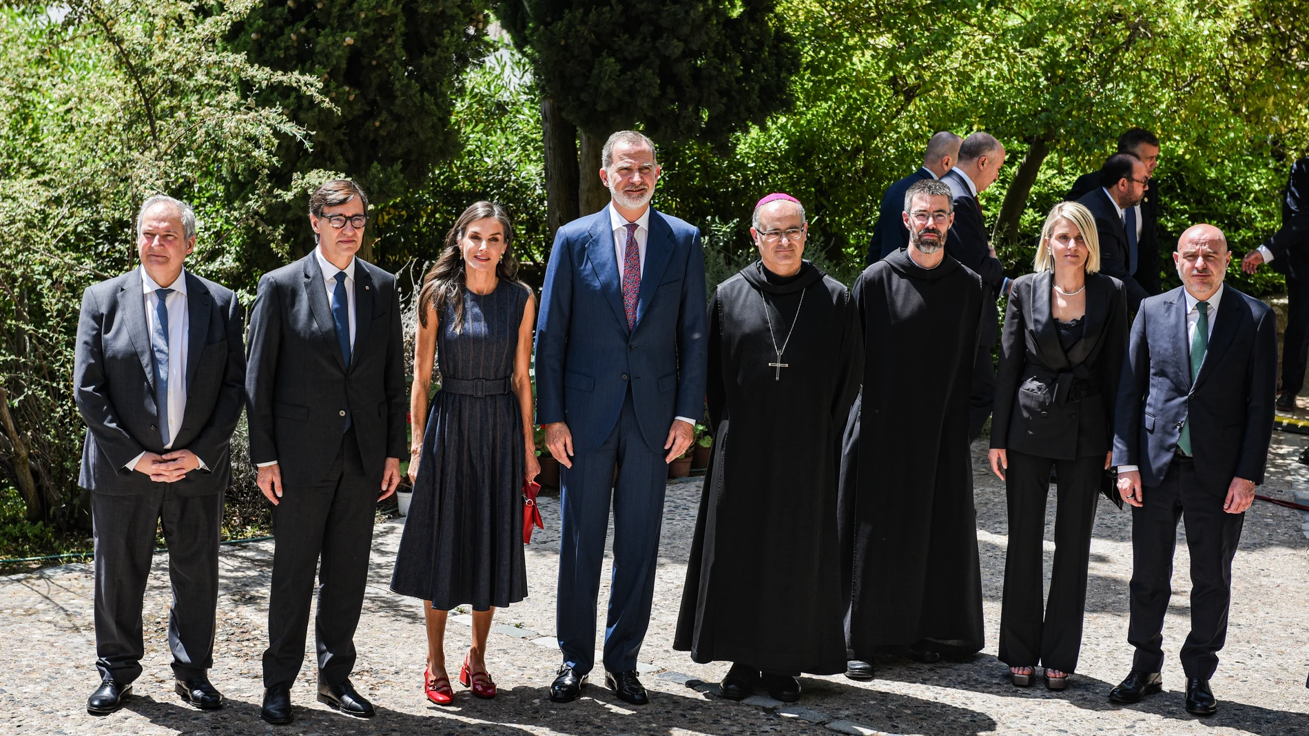 Los Reyes Felipe VI y Letizia, acompañados por el president de la Generalitat, Salvador Illa, el ministro de Industria y Turismo, Jordi Hereu, y por el abad de Montserrat, el padre Manel Gasch i Hurios, durante la celebración del acto central del Milenario de la fundación del Monasterio de Montserrat, en la Abadía de Montserrat, a 23 de junio de 2025, en Monistrol de Montserrat, Barcelona, Catalunya (España). El Monasterio de Montserrat fue fundado por el abad Oliba de Ripoll en 1025 cuando d...
