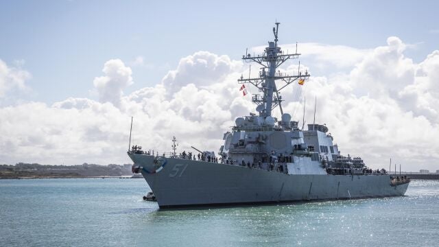 Destructor de misiles norteamericano con base en Rota (Cádiz)