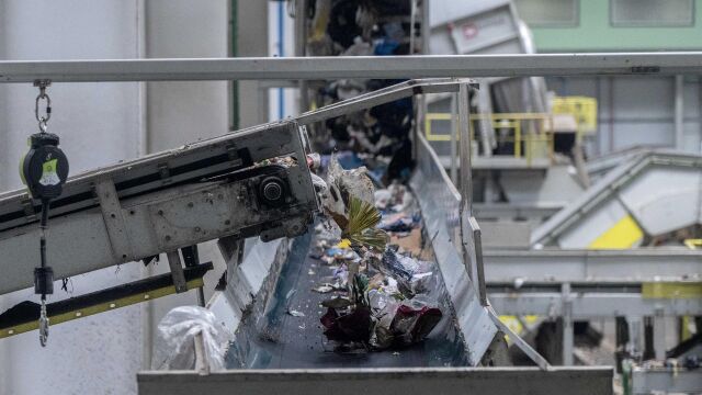 MADRID.-Sucesos.- La bebé muerta en la planta de Loeches era sudamericana y fue arrojada a la basura en Puente de Vallecas