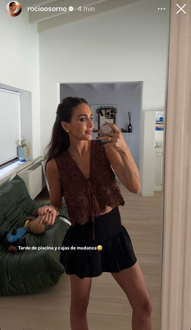 Rocío Osorno con chaleco de Zara.