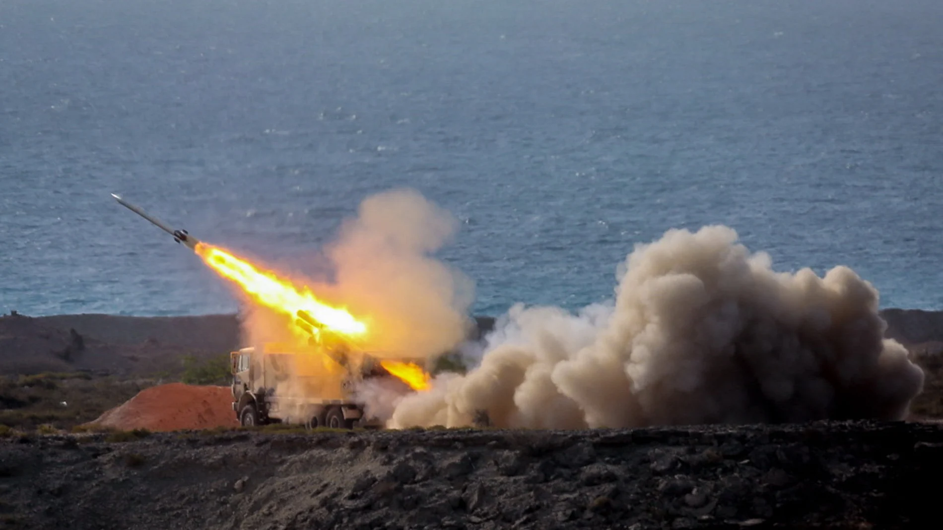 Irán.- Las FFAA de Irán dicen que los bombardeos estadounidenses "abren la mano" a "cualquier acción" contra EEUU