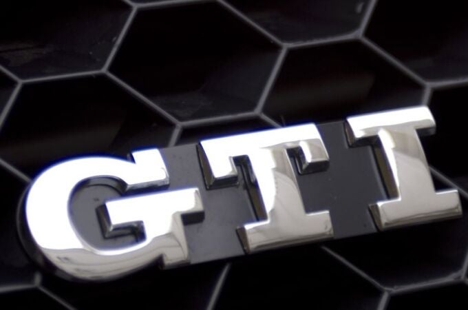 Que significan las siglas de los coches: RS, GTI, M