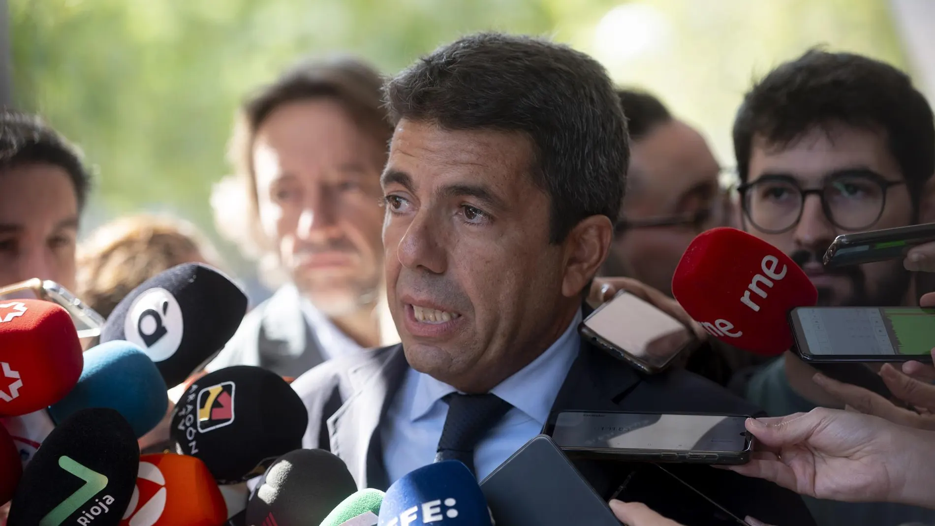 Mazón destaca "los 265 millones destinados a recobrar la movilidad de las zonas afectadas por la dana"