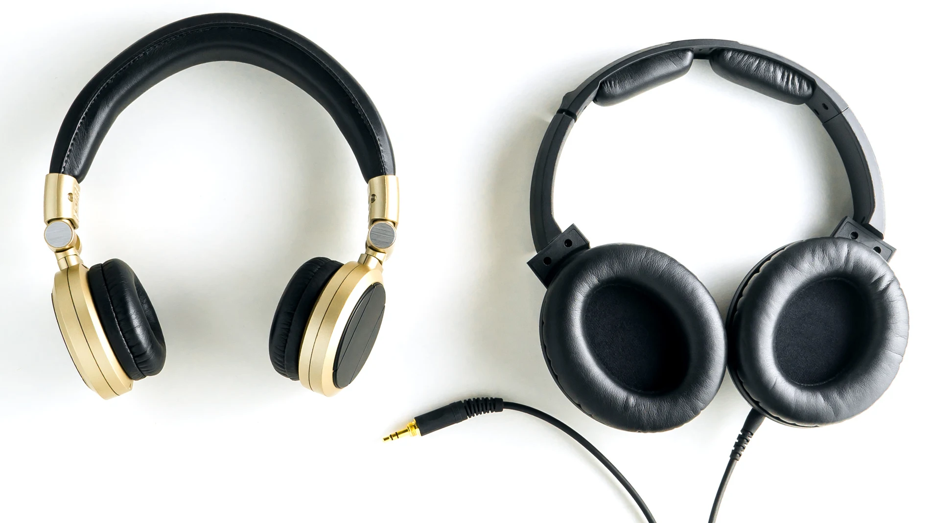 Los auriculares Bluetooth pisan fuerte, pero los cableados siguen teniendo mucho público