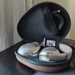 JBL Tour One M3, un ejemplo perfecto de auriculares inalámbricos premium