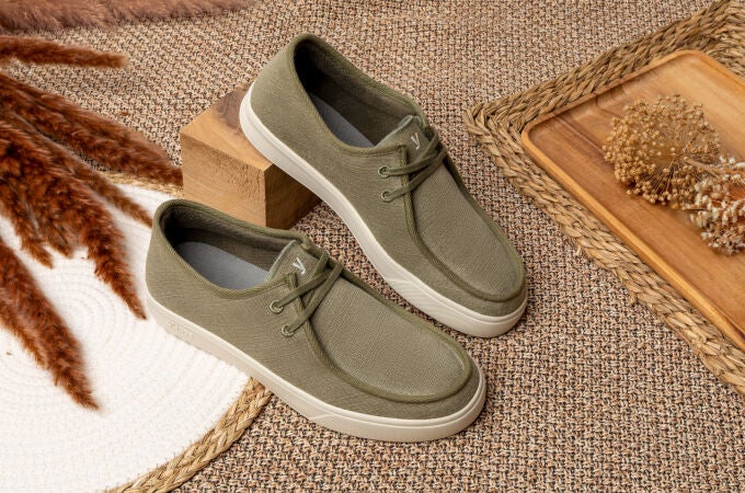 Del Rey a Richard Gere: las zapatillas españolas que reinventan la forma de caminar (ahora en rebajas)