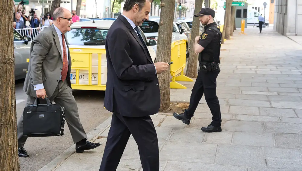 Ábalos y Koldo declaran en el Supremo por los presuntos amaños de obra pública