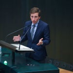 La corrupción del PSOE, el Orgullo, medallas a Petro y Milei en cuestión y Gaza a debate en el Pleno de Cibeles