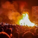 La noche San Juan en Valladolid: Policías lesionados y detenidos por atentado contra la autoridad y suspensión de conciertos