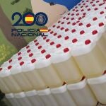 Petacas de gasolina intervenidas
