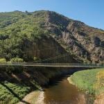 Este es el pueblo mágico unido a Galicia por un puente colgante que es mágico cruzar