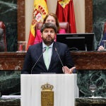 López Miras anuncia el Primer Plan Oncológico para reducir la incidencia de la segunda causa de muerte en la Región