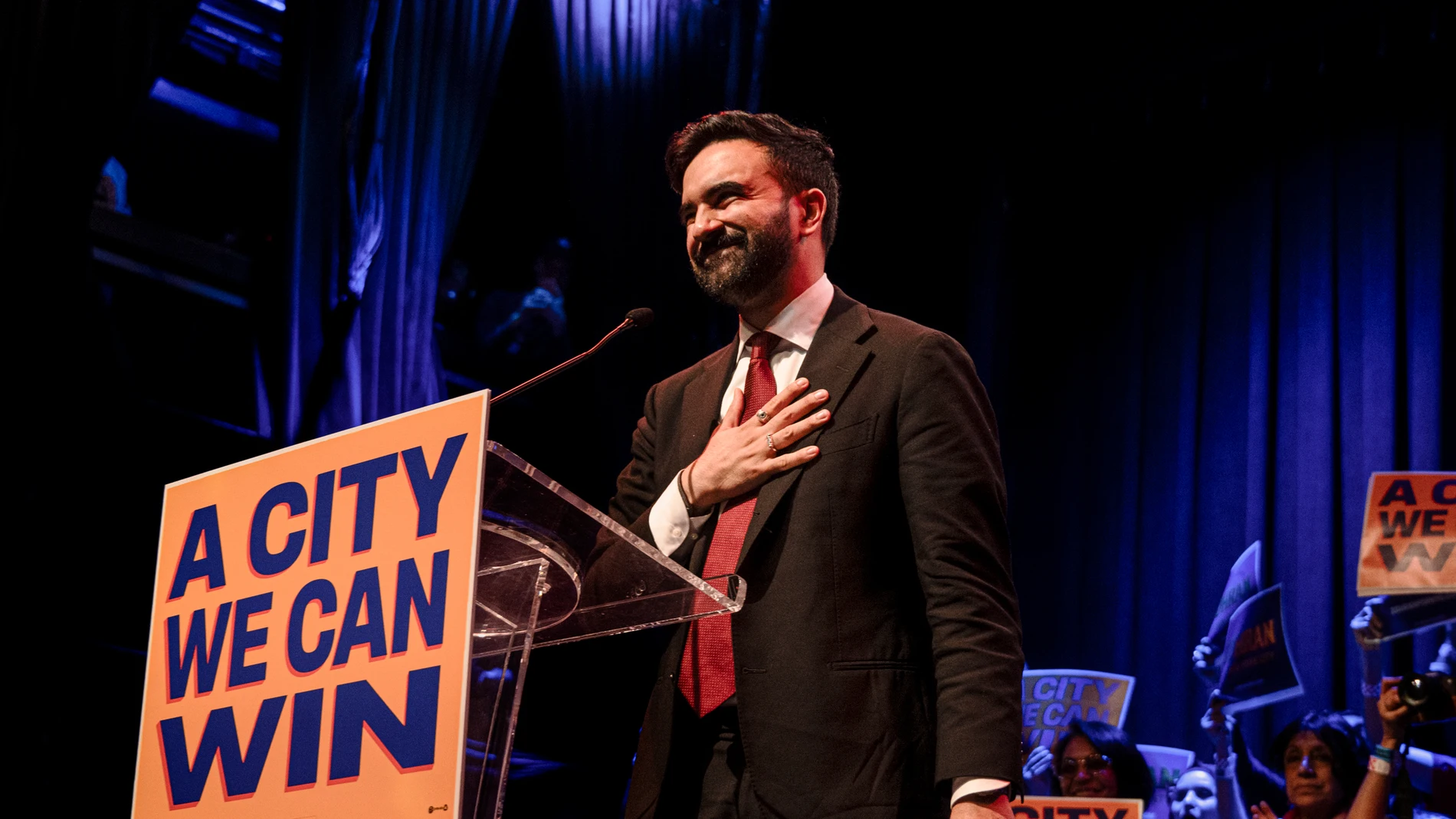 June 14, 2025, New York, New York, USA: On the first day of early voting for NYC mayor, Congresswoman Alexandria Ocasio Cortez and mayoral candidate Zohran Mamdani hold a rally with thousands of excited voters attending at Terminal 5 in Manhattan, on June 14,2025 in New York, NY Europa Press/Contacto/Laura Brett 14/06/2025 ONLY FOR USE IN SPAIN