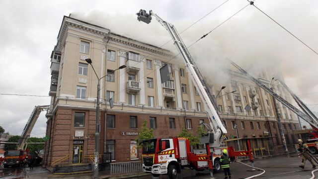 Ucrania.- Aumentan a 18 los muertos y a unos 300 los heridos por los ataques lanzados el martes por Rusia contra Dnipró