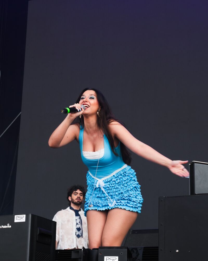 Noa B. actuando en el festival Costa Sonora de Alicante