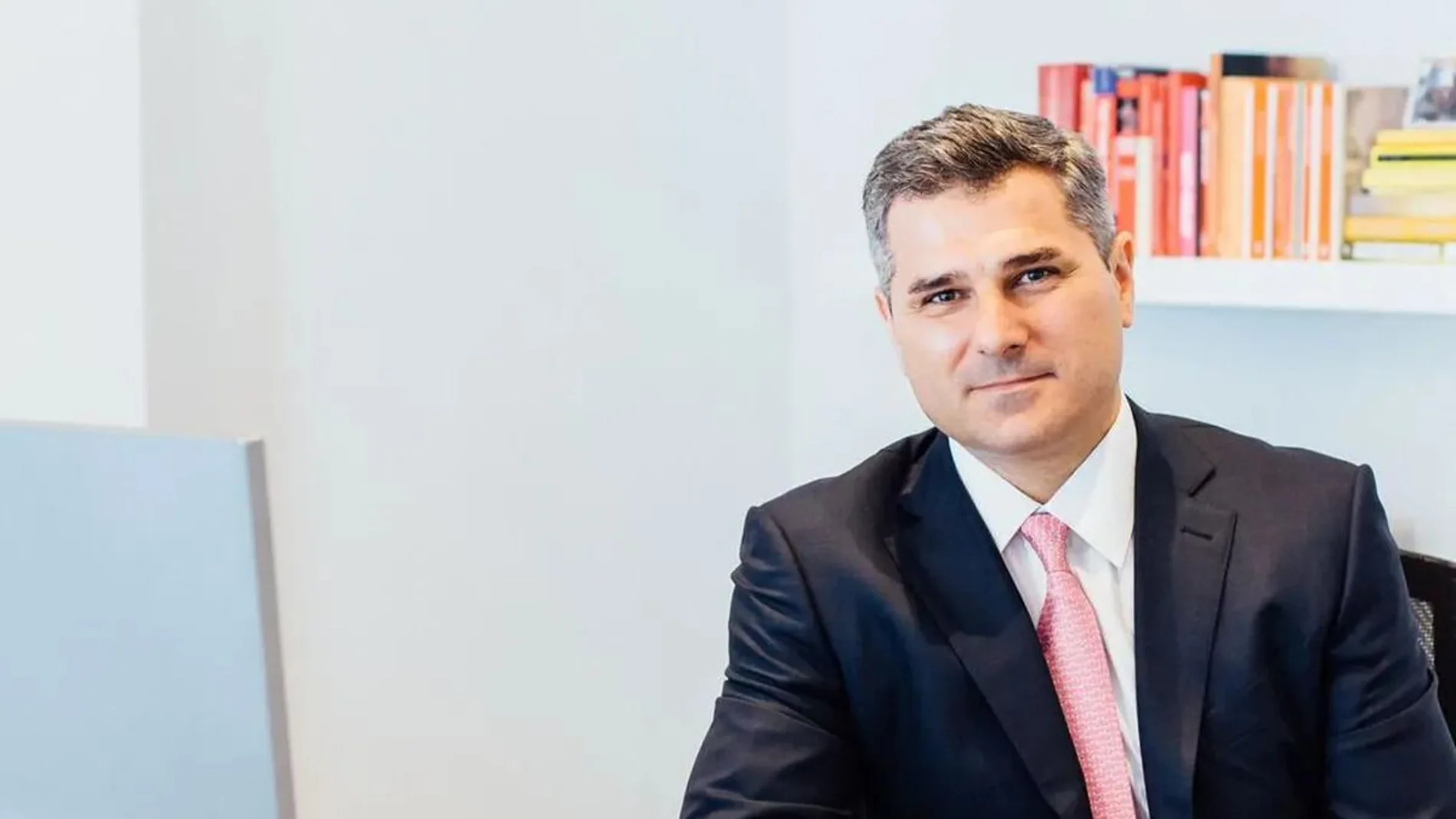Pedro Escudero, inversor: "No guarden mucho dinero en efectivo"