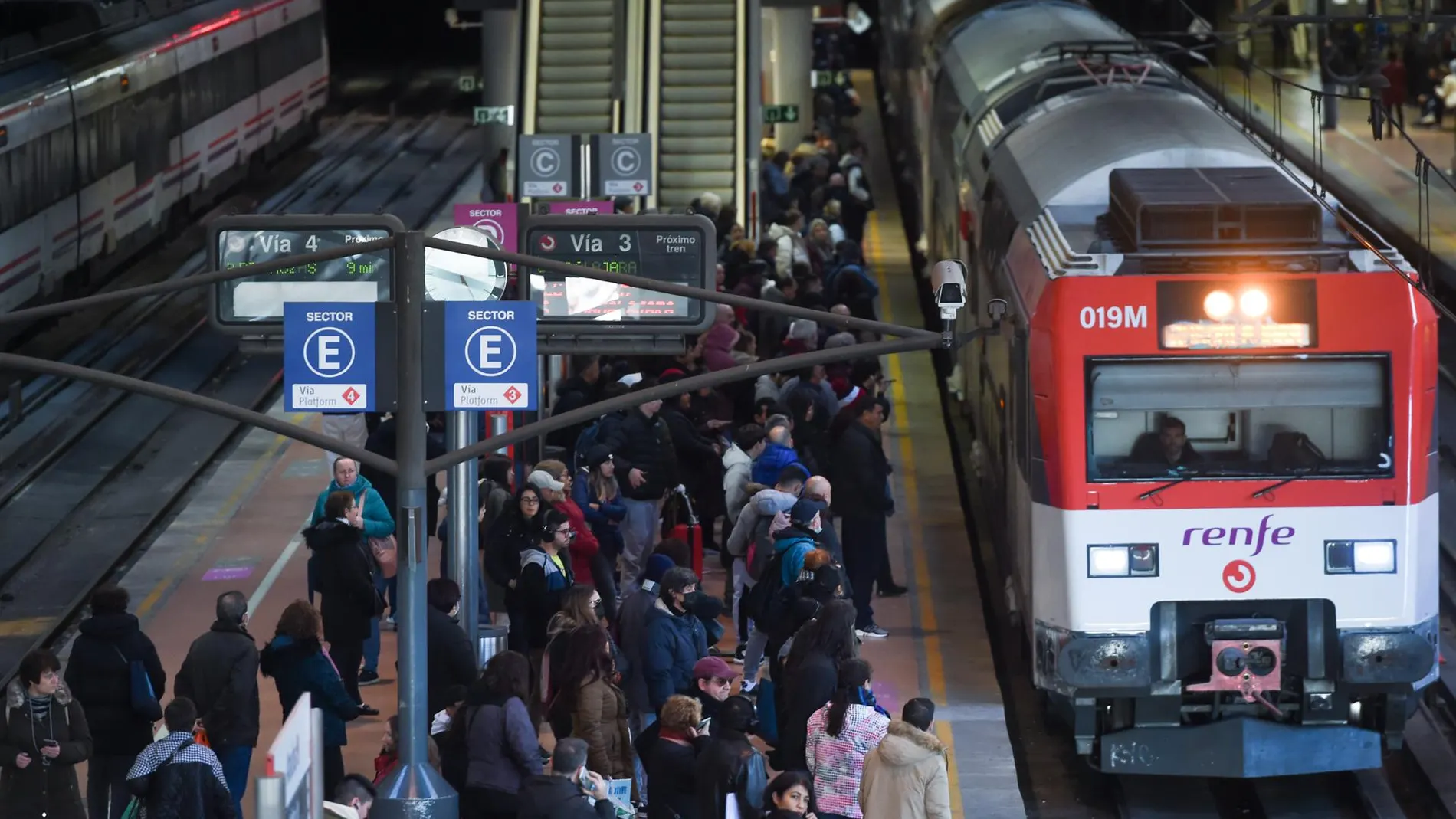 MADRID.-Una avería en Atocha provoca retrasos en líneas C2, C7, C8 y C10 de Cercanías