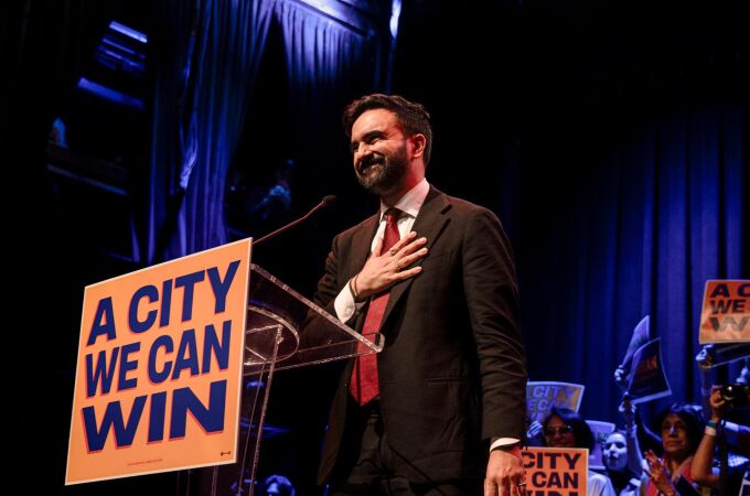 EEUU.- Zohran Mamdani gana las primarias demócratas a la alcaldía de Nueva York