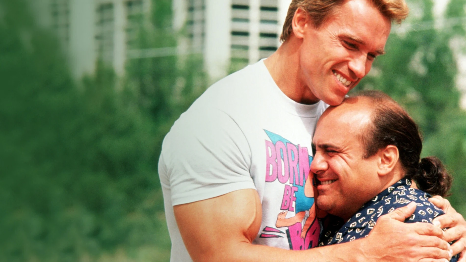 La película que más dinero reportó a Schwarzenegger en toda su carrera es también la más difícil de creer