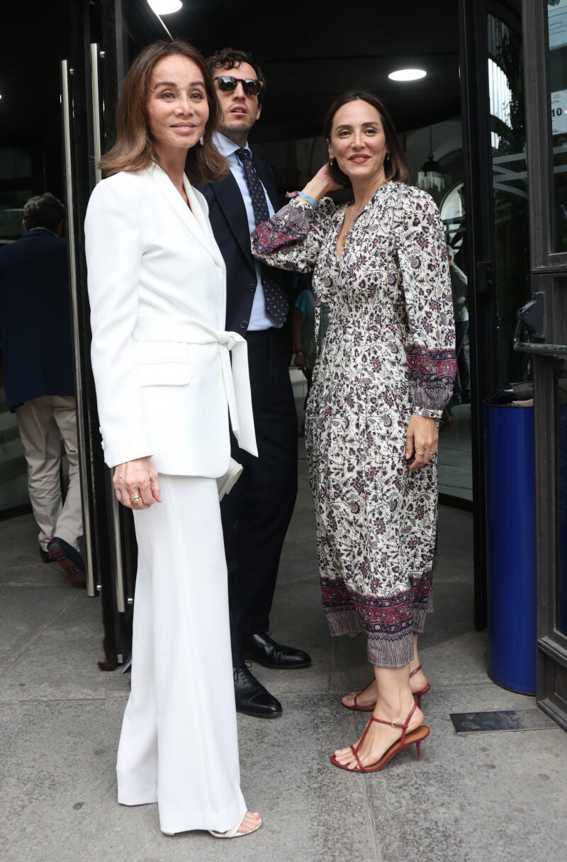 Isabel y Tamara.