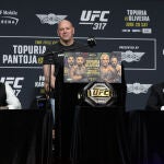 Topuria promete noquear a Oliveira y la UFC se acerca a España
