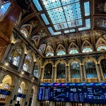 El IBEX amplía las ganancias al 0,7 % tras confirmar China el acuerdo comercial con EEUU