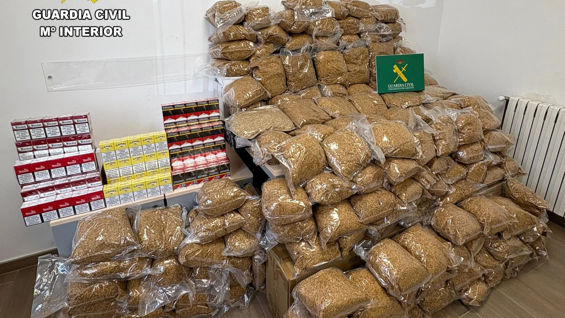 La Guardia Civil de Albacete interviene 139 kilos de picadura y 16 cartones de tabaco de contrabando