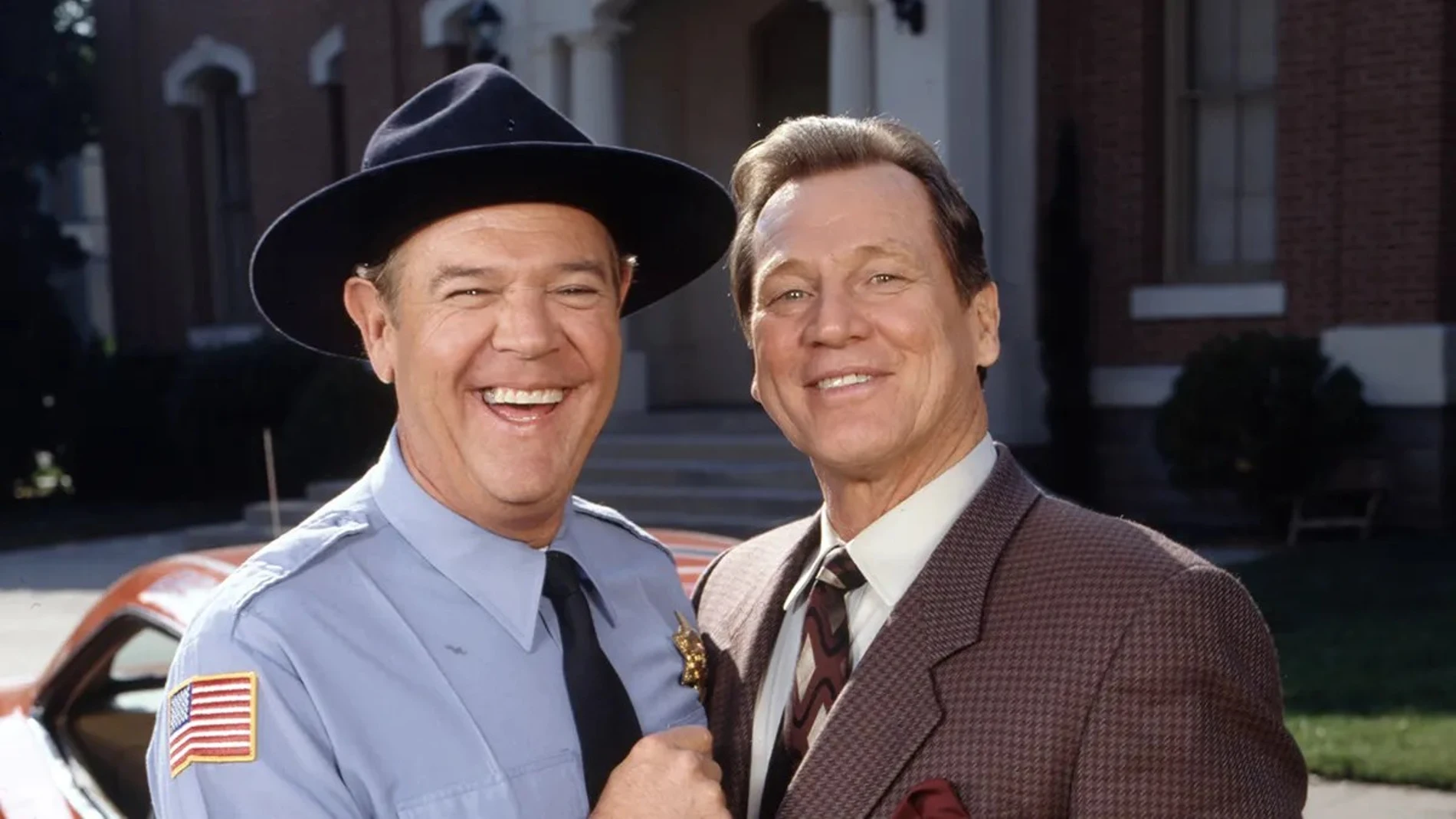 Rick Hurst en una escena de la serie