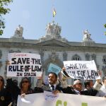 Centenares de jueces protestan en Madrid contra la reforma judicial: "Que la política saque sus manos de la judicatura"