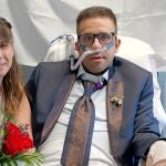 Esther y Javier se casan en la UCI del Gregorio Marañón