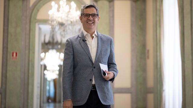 Bolaños ofrece una rueda de prensa con motivo de las solicitudes recibidas de las Becas SERÉ